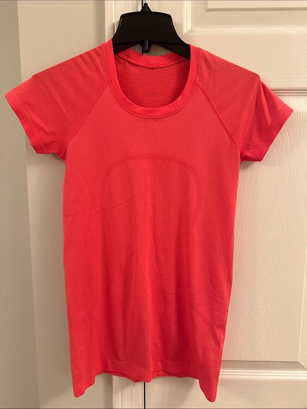 Lululemon Swiftly Short-Sleeve Performance Top in Coral Pink- size 6